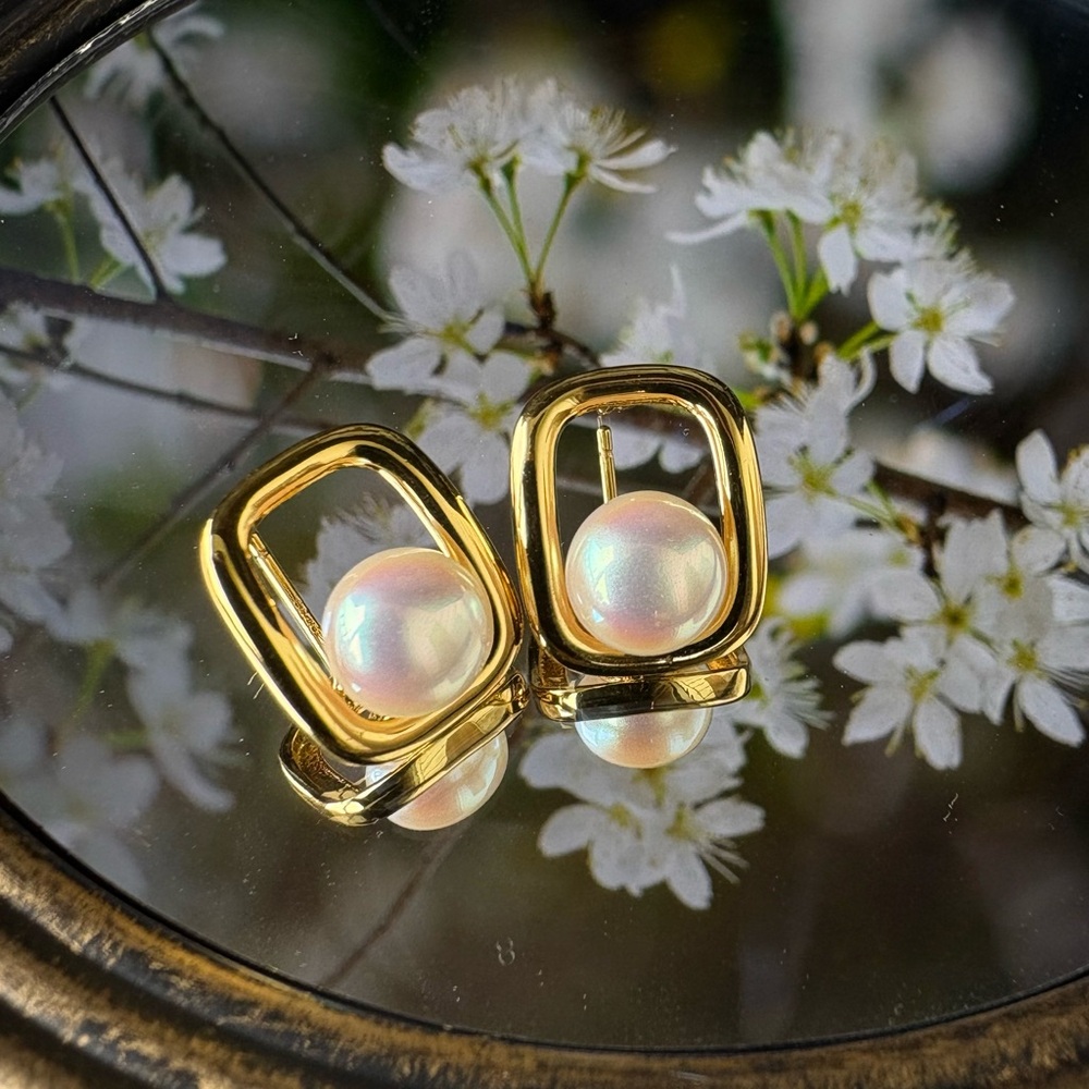 Modern Gold Geometric Pearl Earrings | S925 Sterling Silver Posts - Picture 3 of 3